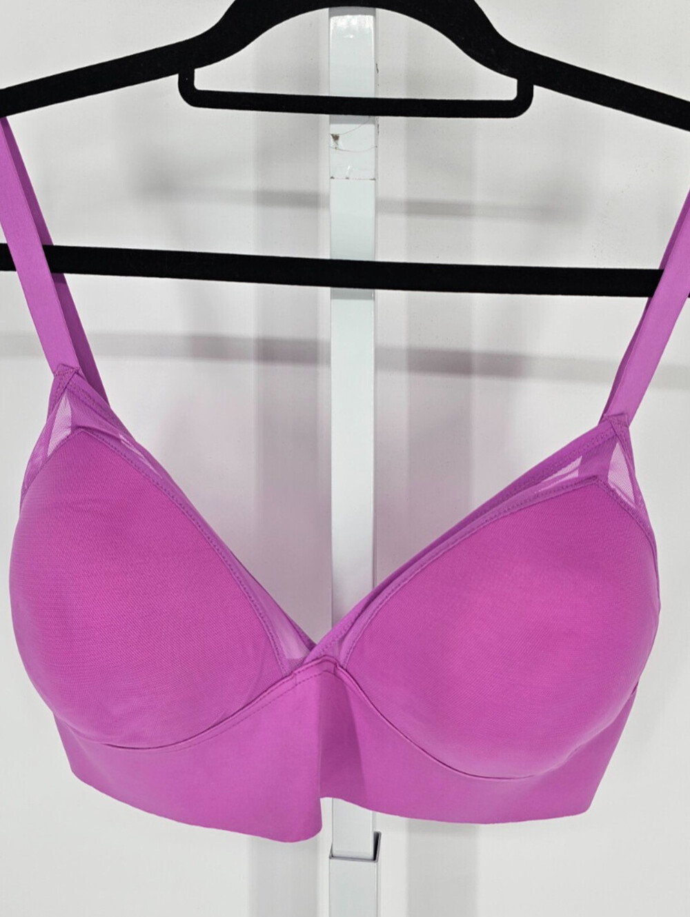 Maidenform Womens Sz XL Lightly Lined T Shirt Bra Electric Bright Purple